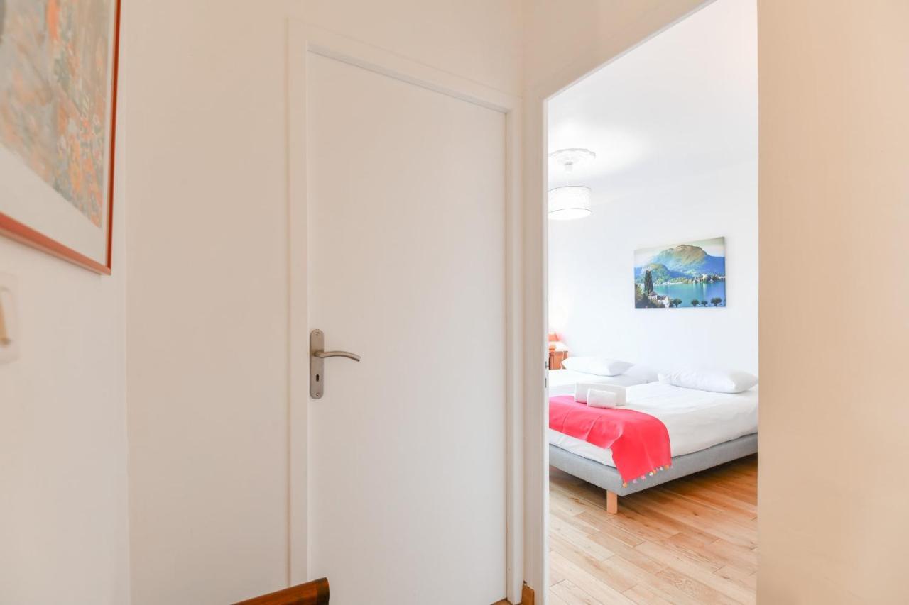 Nice Apartment With Balcony Very Close To The City Center アヌシー エクステリア 写真